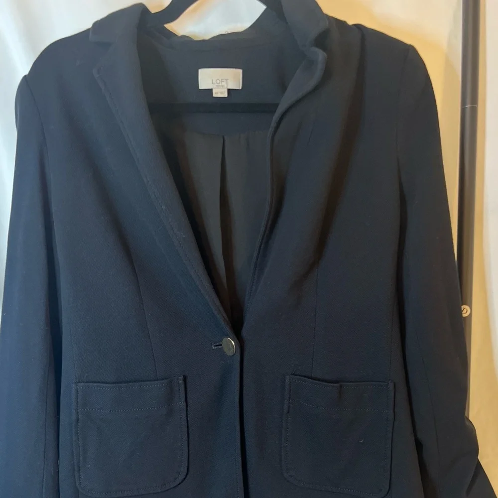 Loft Petite Knit Twill Modern Blazer
- size 6P - Picture 2 of 12